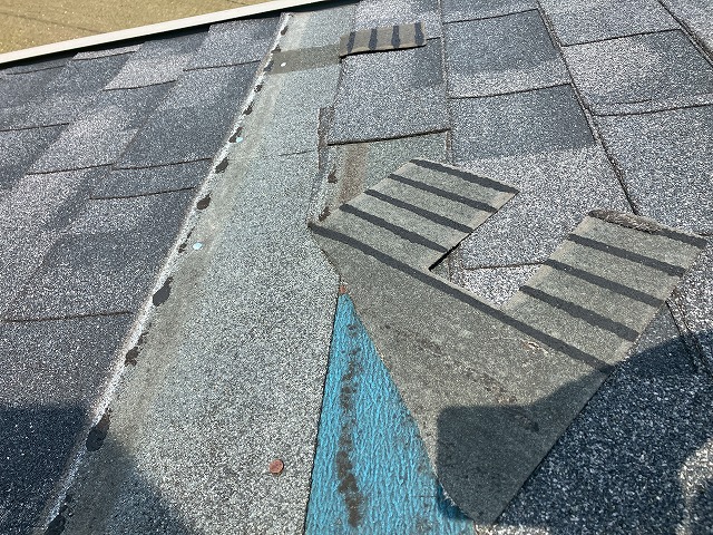 アスファルトシングルの剥がれ